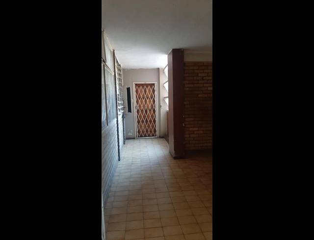 3 BEDROOM APARTMENT FOR SALE IN SUNNYSIDE